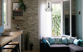 Sleep In Montpellier, Cosy, Central, 5 Ch, 10P, Tram L1, 2,3 & 4